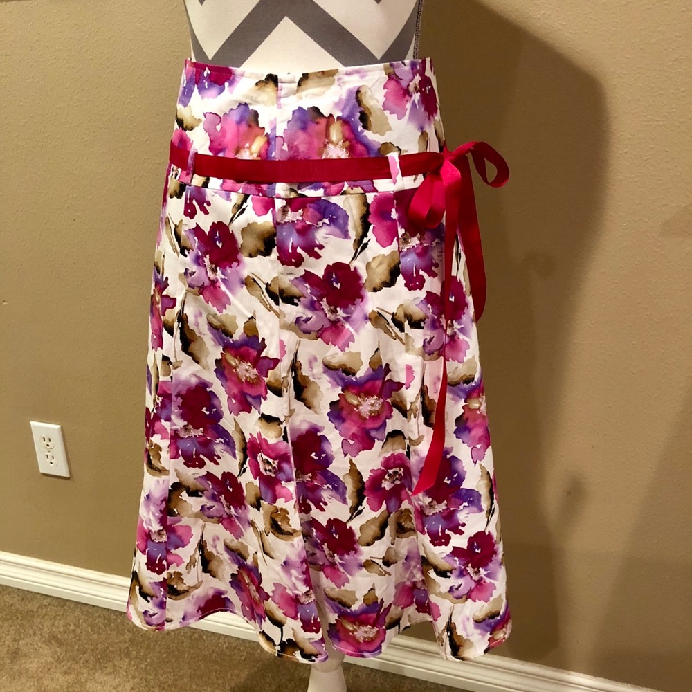 High Waisted Cotton Lined Floral Skirt